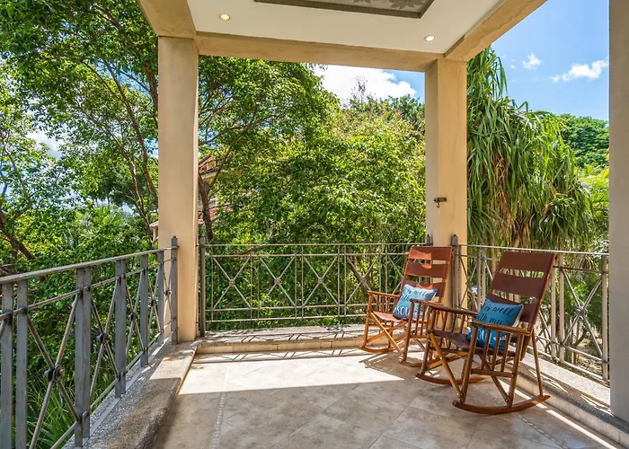 Beautiful Ocean View Steps To The Tamarindo